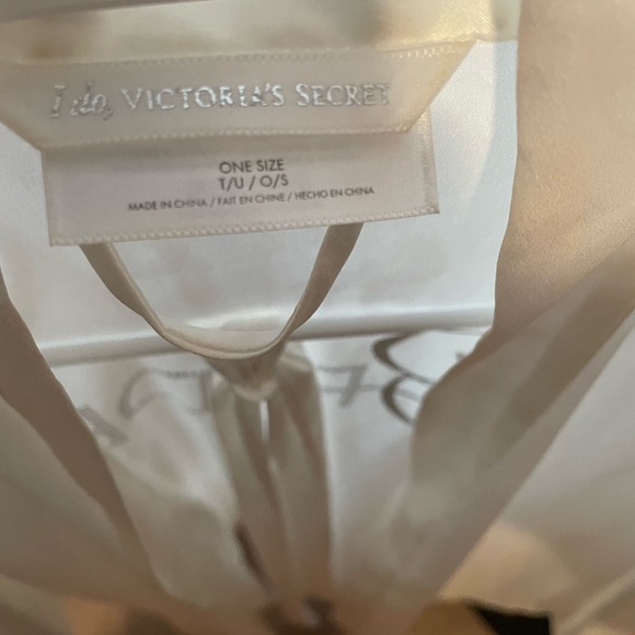 Victoria Secret Bride Robe - Picture 3 of 3